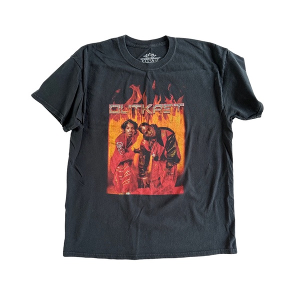 Hot Topic Tops - OUTKAST TEE